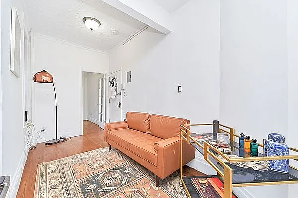 Rented by Living New York | media 26