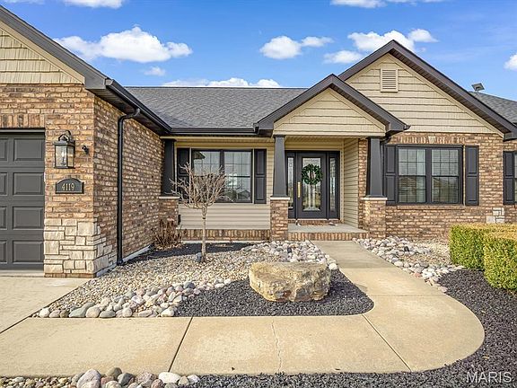 3rd image of 4119 Summer Oak Dr