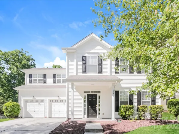 10408 Carver Falls Rd, Charlotte, NC 28214