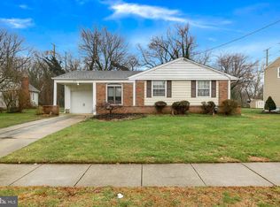 1005 Edgewood Ln, Cinnaminson, NJ 08077