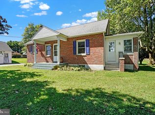 2438 New Park Rd, New Park, PA 17352