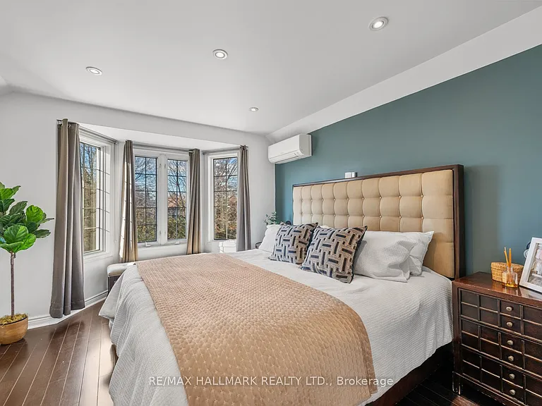 146 Roslin Ave — Photo 19