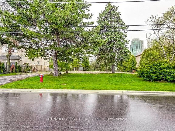 4th image of Part Fairview Rd W Lot 1