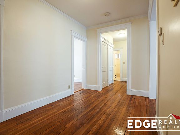 5th image of 19 Ransom Rd #1