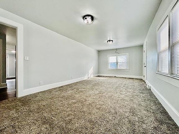 4th image of 416 Wood Rd