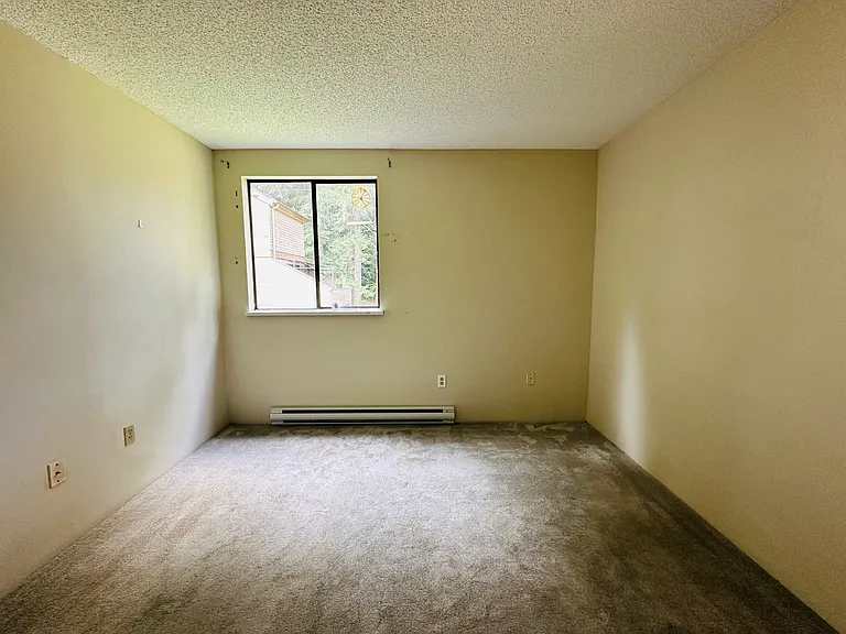 9131 Capella Dr #303 — Photo 18