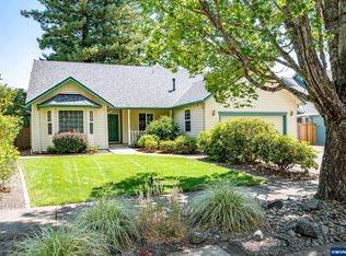 1129 SW West Hills Pl, Corvallis, OR 97333