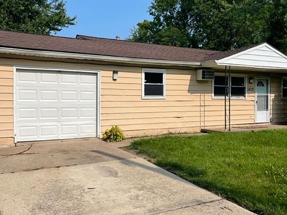 3rd image of 3819 Clifton Ave