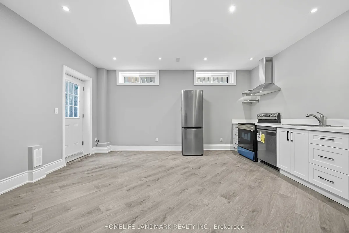 Building Photo - 15 Bobmar Rd #BASEMENT