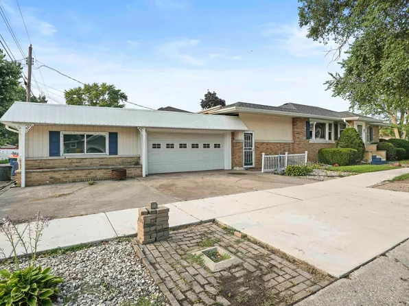 202 N Indiana St, Griffith, IN 46319