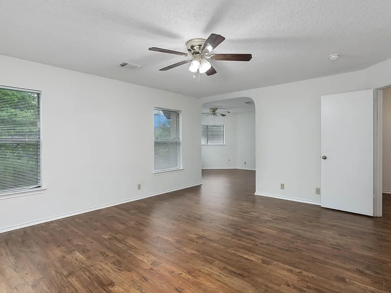 8507 Park Olympia — Photo 15