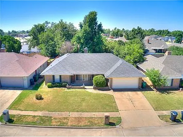 12 SW 102nd St, Oklahoma City, OK 73139