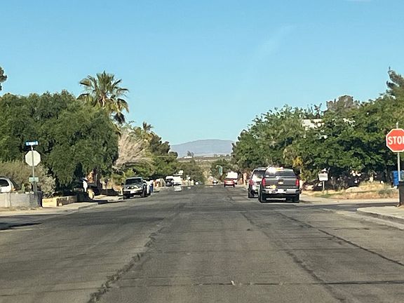 5th image of 601 E California Ave