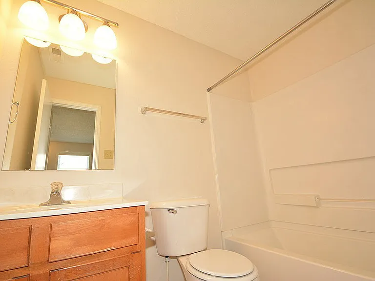 12162 Maize Dr — Photo 21