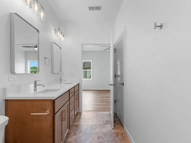2726 Sachet Pl — Photo 3