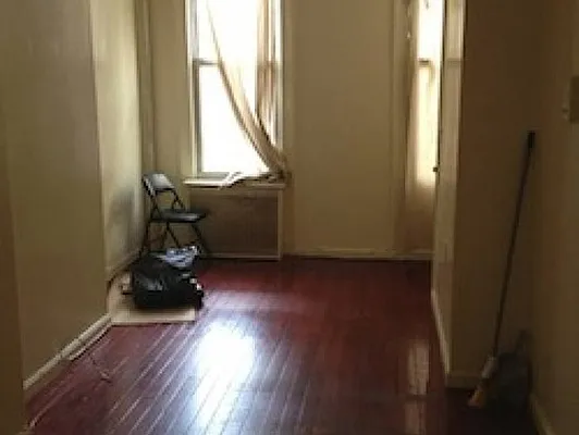 Rented by Capri Jet Realty Corp | media 12