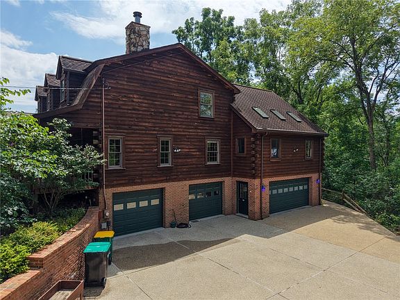 2nd image of 2978 Haberlein Rd