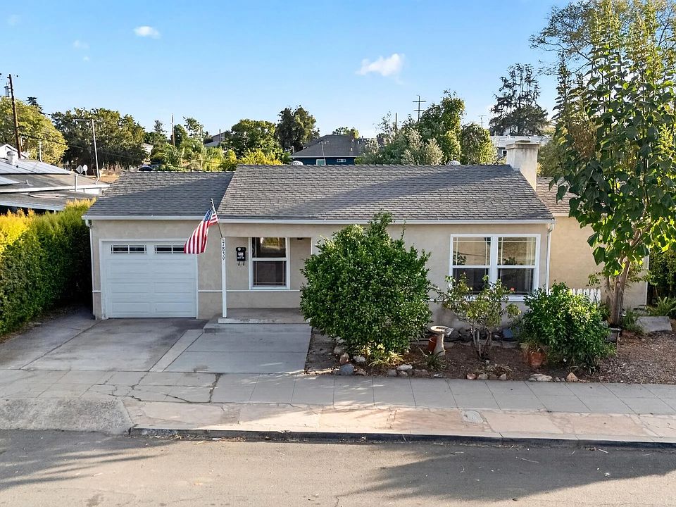 1st image of 7839 Barton Dr