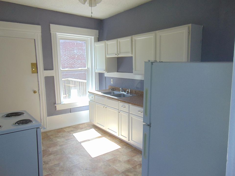 1st image of 3403 Wyandotte St