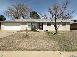 2002 Currier Ave, Artesia, NM 88210