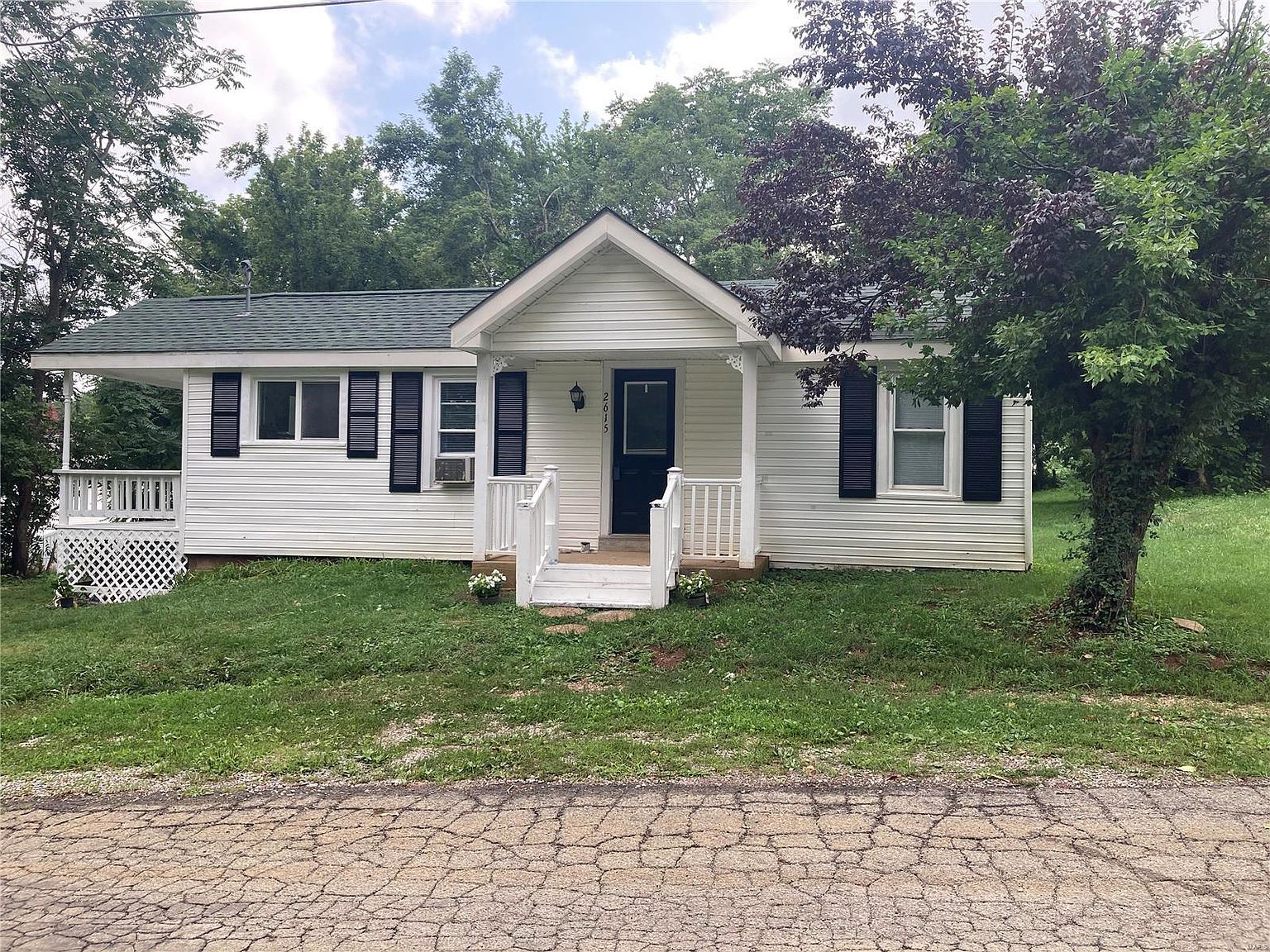 2615 Cedar St, Doe Run, MO 63637 Zillow