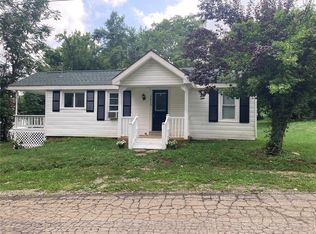 2615 Cedar St, Doe Run, MO 63637