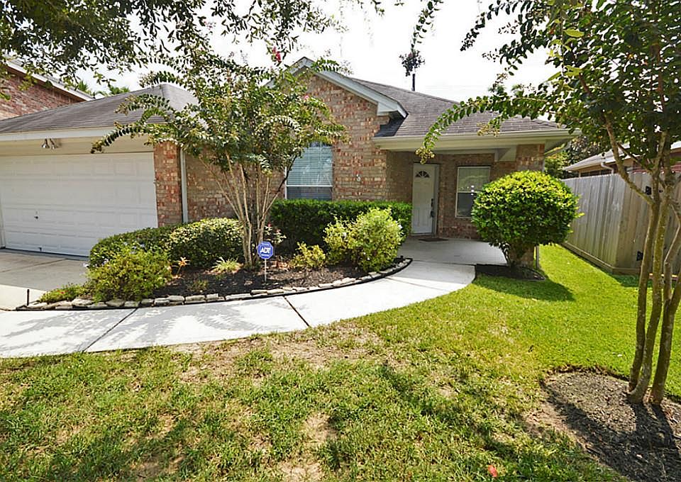 1st image of 25007 Emporia Chase Ct