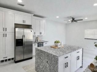 6538 Abbey Rd, Pompano Beach, FL 33067