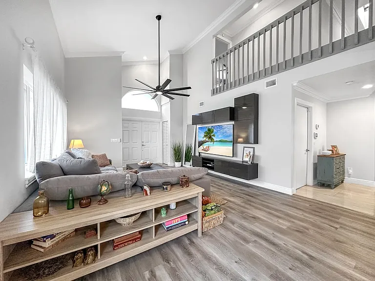5 Dalton Pl — Photo 12