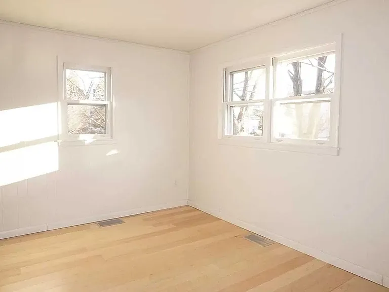 12 North Rd — Photo 10