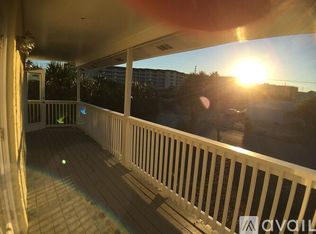 447 Caviar Dr, Fort Walton Beach, FL 32548