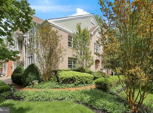 6439 Cloister Gate Dr #6439, Baltimore, MD 21212