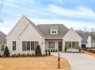 603 Overbrook Ln, Auburn, AL 36830