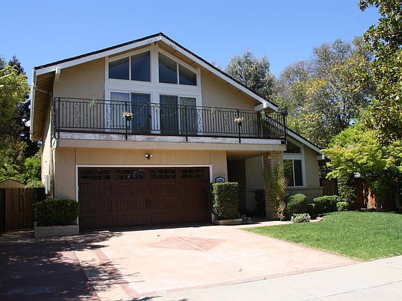 2nd image of 1109 McIntosh Creek Dr