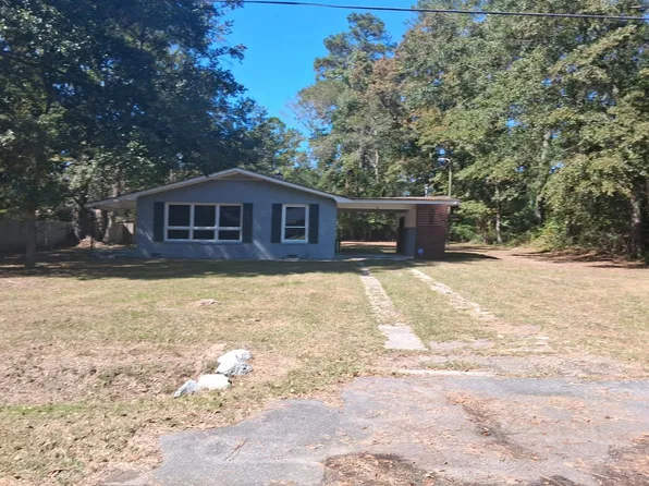 1145 Honeysuckle Dr, Orangeburg, SC 29115