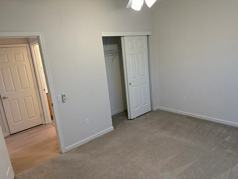 1375 Tahoma Ln — Photo 9