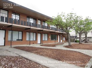 12341 33rd Ave NE APT 2, Seattle, WA 98125