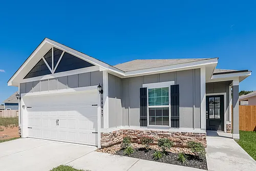 16427 Honeysuckle Hill Dr Photo 1