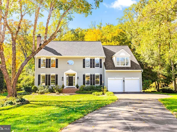 305 Durmont Ln, Annapolis, MD 21401