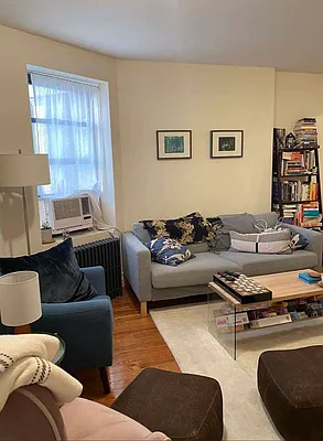 Rented by Geraldine Capasso, LREB | media 40