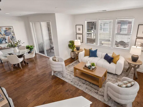 584 San Posadas Trl #100, Sunnyvale, CA 94085