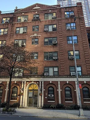 Rented by Compass | media 2