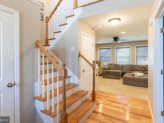 2nd image of 109 Granite Dr