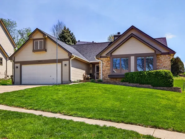 1891 NW 89th St, Clive, IA 50325