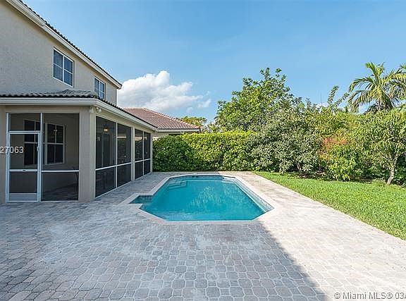 3rd image of 1304 Chenille Cir
