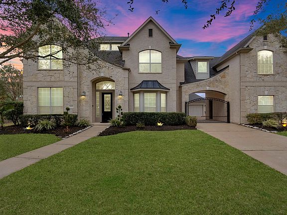 2nd image of 7122 Sagewalk Ln