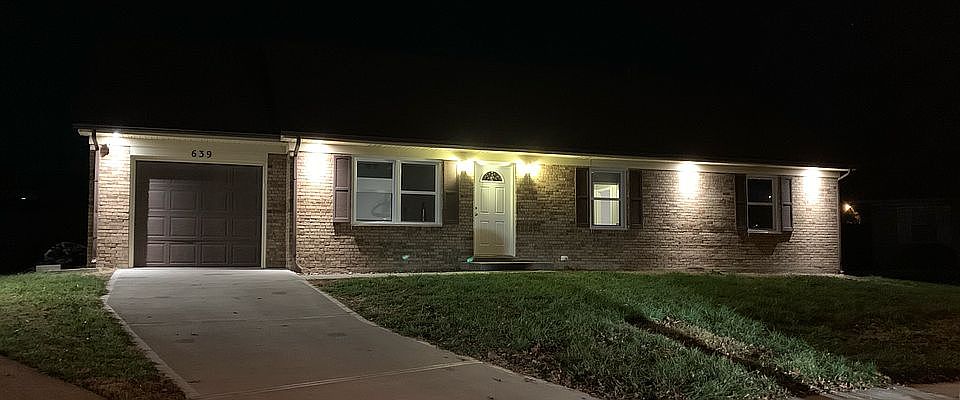 1st image of 639 Shaftsbury Ct