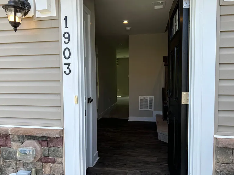 1903 Spearfish Ct — Photo 6