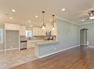 5039 W Bellfort St, Houston, TX 77035