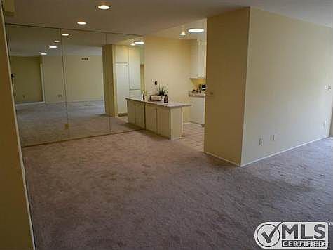 4th image of 26492 Fairway Cir